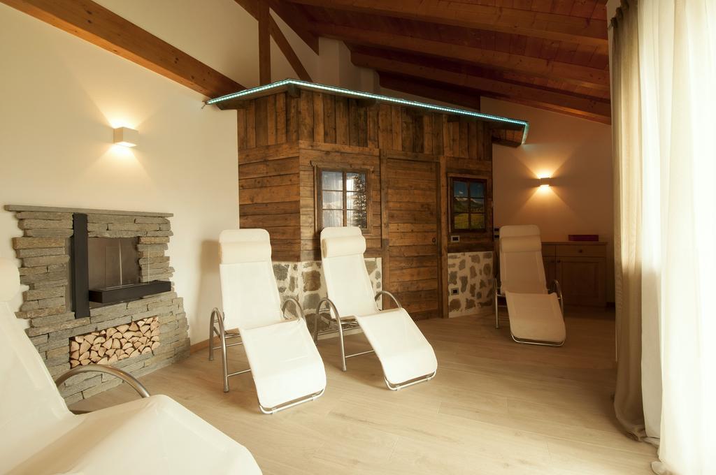 הוילה Croviana Agritur Melissa מראה חיצוני תמונה