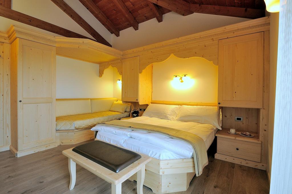 הוילה Croviana Agritur Melissa חדר תמונה